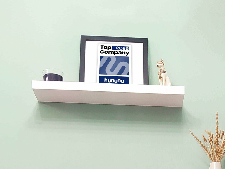 Auszeichnugnen an der Wand 
