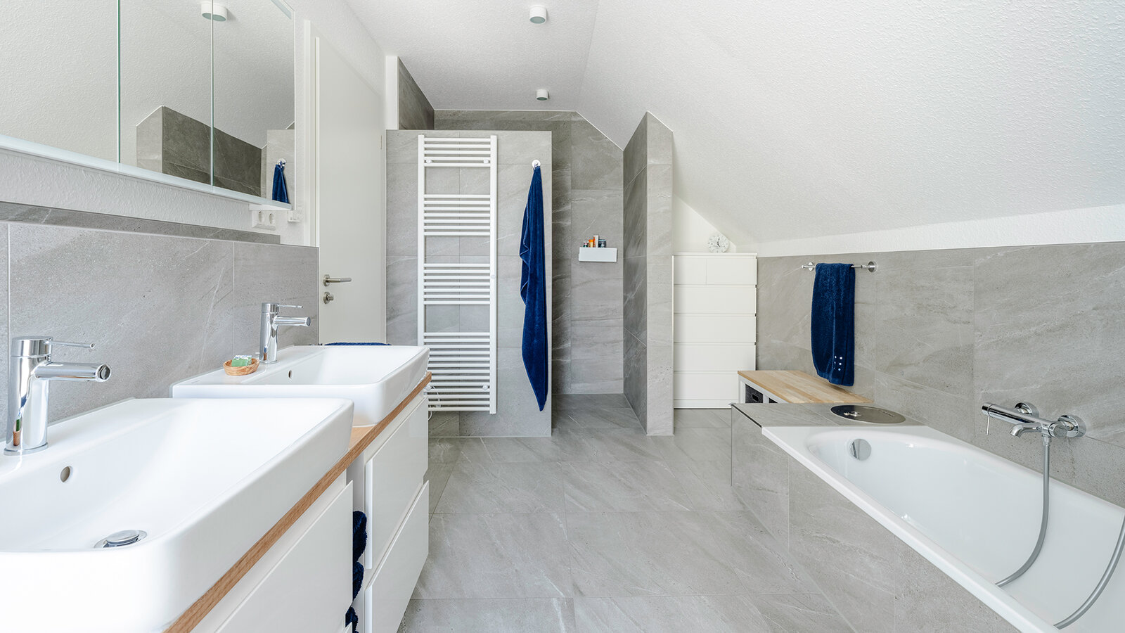Innenansicht von Haus Schiffbauer: Badezimmer