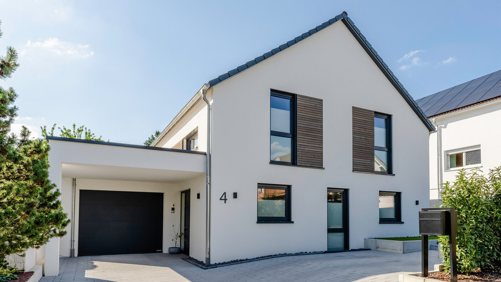 Außenansicht von Haus Lehringer: Straßensicht